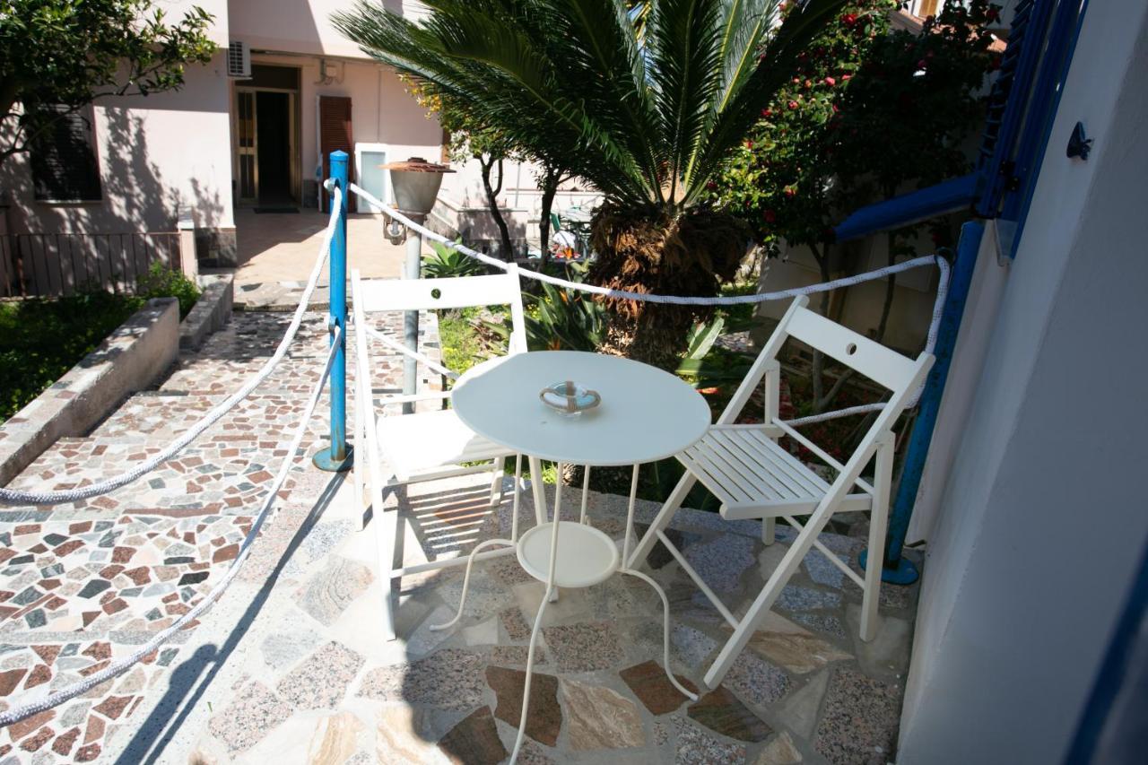 Dilettaanna Luxury Apartment Lipari トロペーア エクステリア 写真
